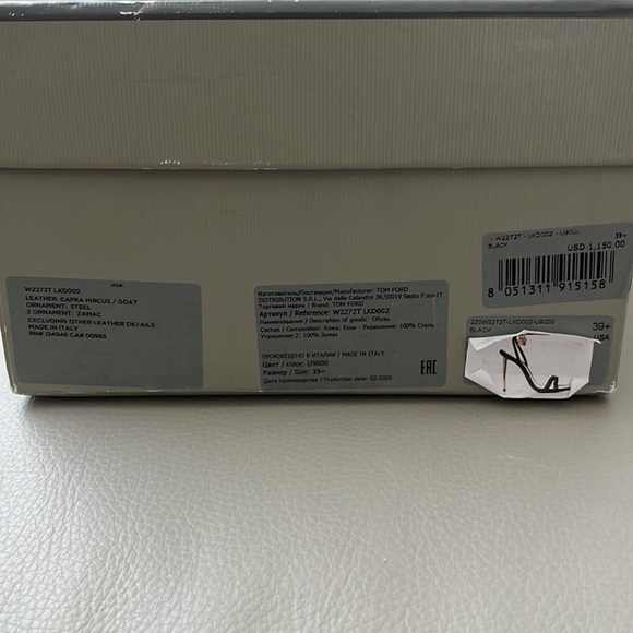 COPY - Authentic Tom Ford Padlock heels size 39.5 - Picture 3 of 10